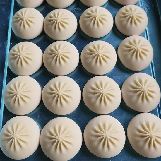 Maschine zur Herstellung von Suppenbrötchen, kleine Maschine zur Herstellung von gedämpften, gefüllten Baozi Momo/Siomai Momo-Maschine, automatische Knödel