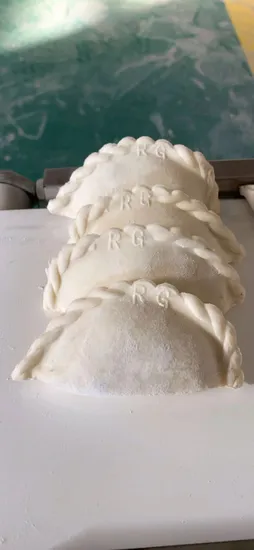 Beliebte japanische Gyoza-Teigtaschen-Maschine/Fast-Food-Maschine für gedämpfte Empanada-Samosas